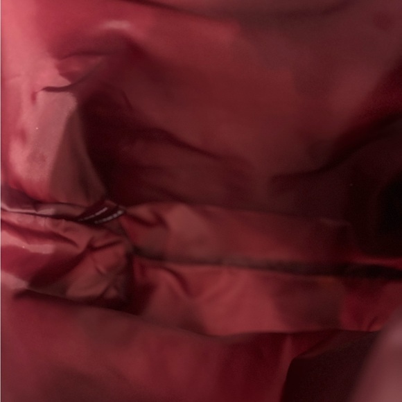 Clinique Pink Floral Tote with Burgundy Handles and Makeup Bag NWT - Picture 8 of 12